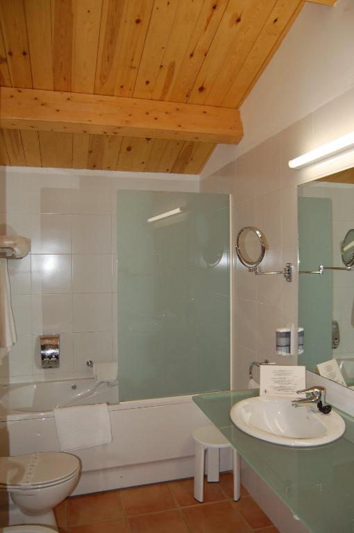 Hotel Comte Tallaferro Besalu Room photo